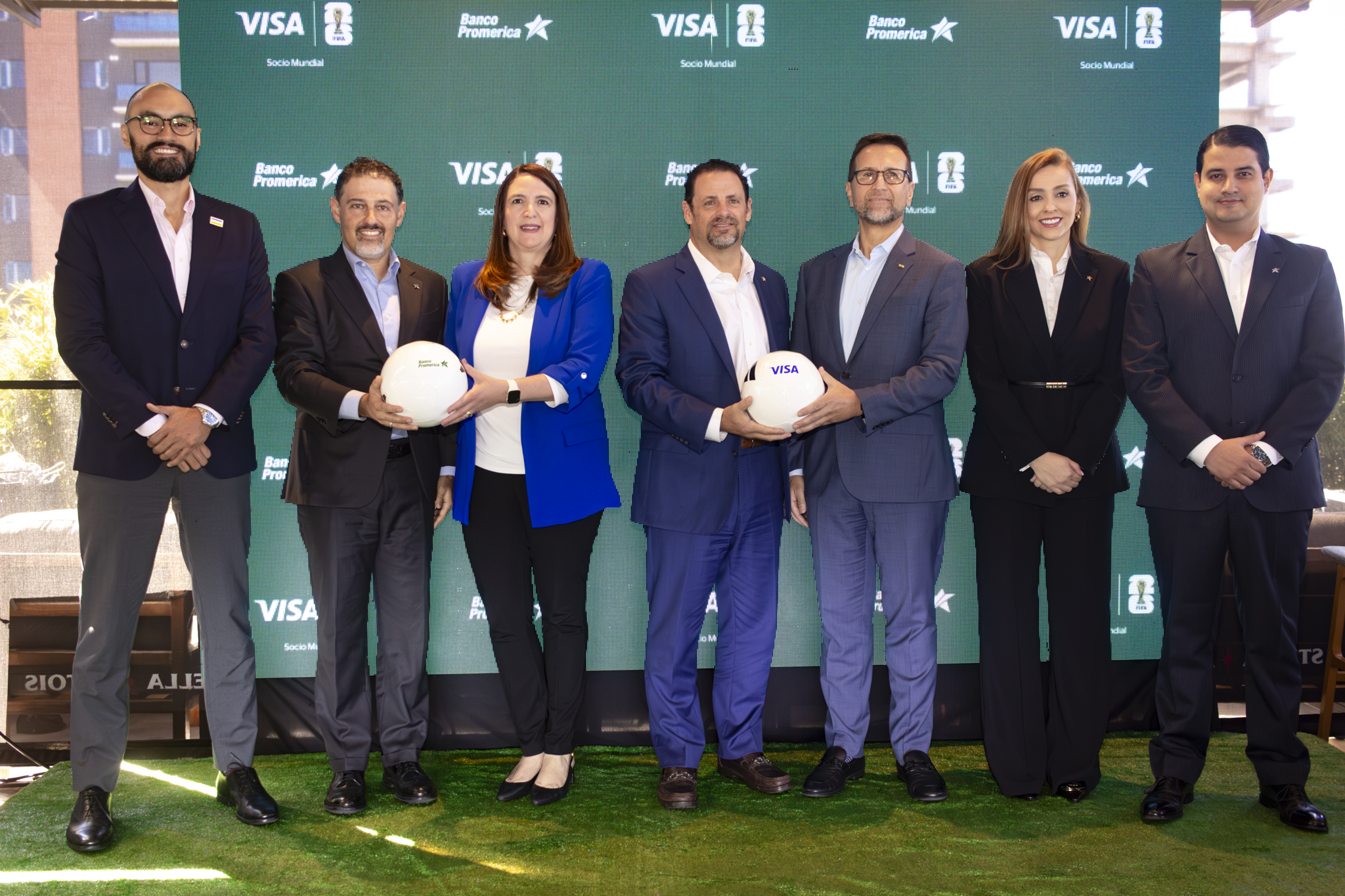 Banco Promerica Guatemala y Visa te llevan a vivir la pasión de la Copa Mundial FIFA 2026™